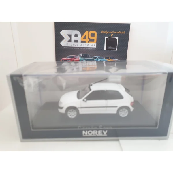 Citroën Saxo VTS 2000 Blanc Banquise 1/43