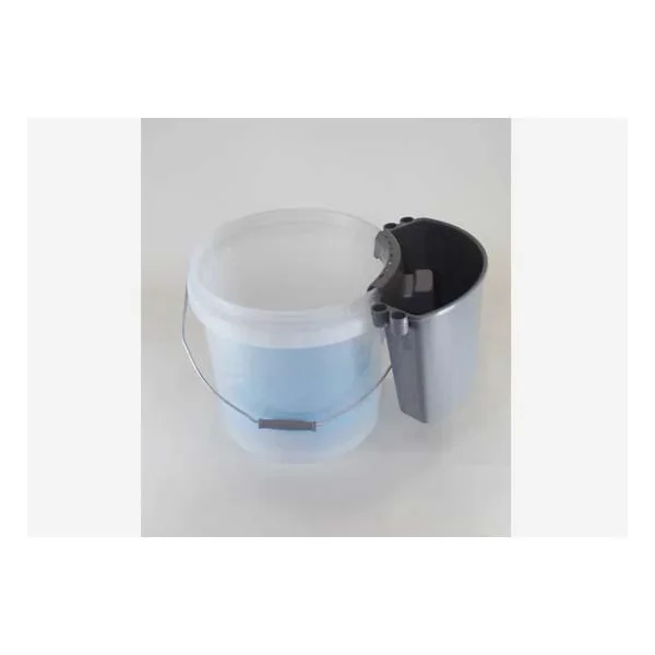 Compartiment lateral seau - AUTOBACS QUALITY